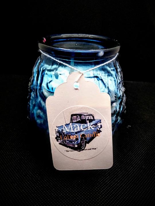 Mack Lotion candle